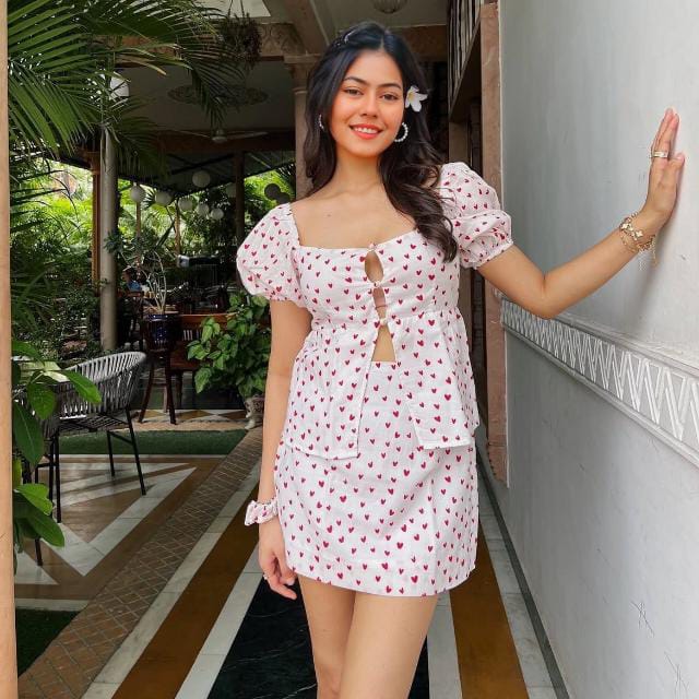 hyderabad Airhostess Escort Neha