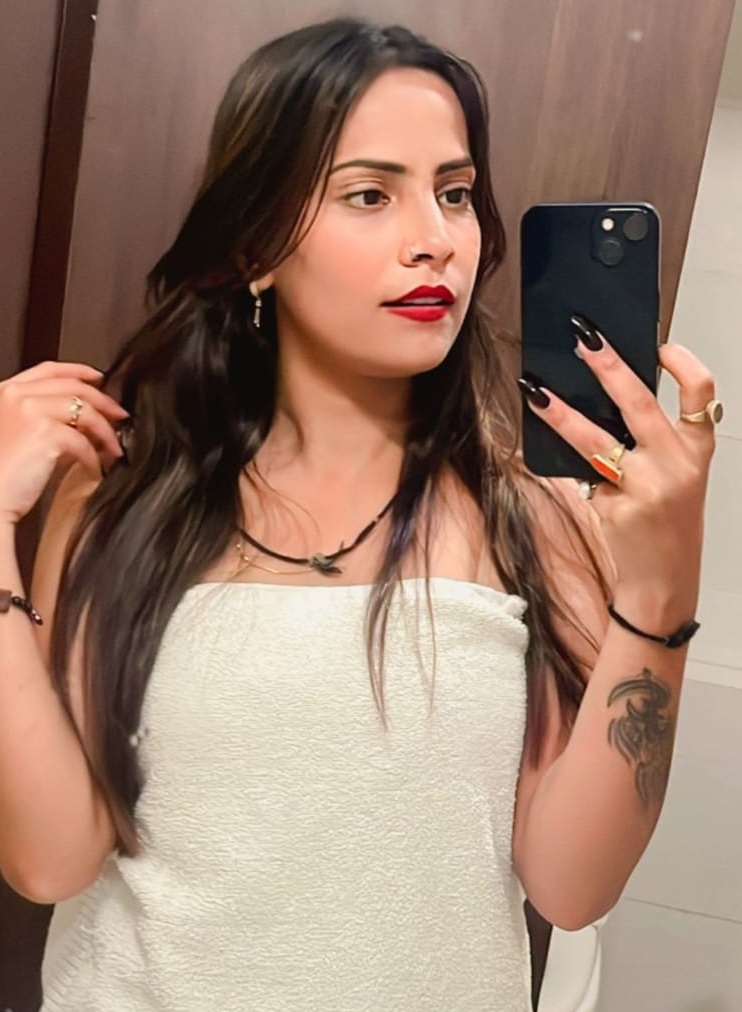 hyderabad Airhostess Escort Neha